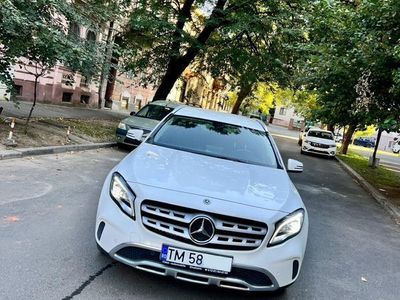 Mercedes GLA180