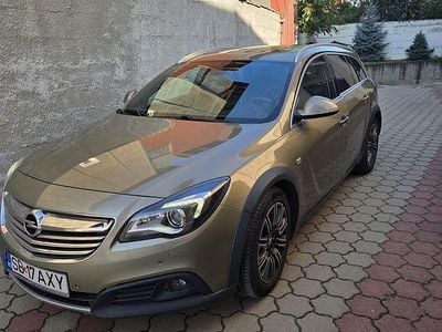 Culoarebej Utilizat 2014 Opel Insignia Sport Break | 6.800 EUR (Puțin scump)