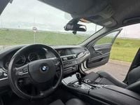 Second-hand BMW 525 218 CP (160 kW) 2014 Berlinǎ