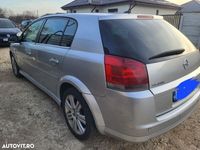 second-hand Opel Signum 1.9 DTH Cosmo Aut