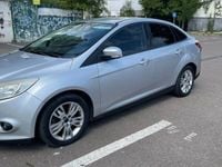 Second-hand Ford Focus Titanium 140 CP (102 kW) 2012 Gri Berlinǎ