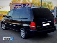 second-hand Kia Carnival 61