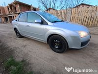 second-hand Ford Focus mk2, 1.6 benzina