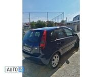 Second-hand Ford Fiesta 70 CP (51 kW) 2006 Albastru Hatchback