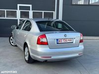 Second-hand Skoda Octavia Business Line 105 CP (77 kW) 2011 Culoaregri Hatchback