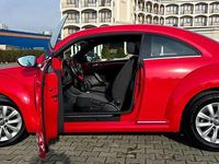 Second-hand VW Beetle 160 CP (117 kW) 2013 Culoarerosu Hatchback