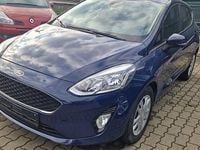 Second-hand Ford Fiesta Cool & Connect 85 CP (62 kW) 2018 Culoarealbastru Hatchback