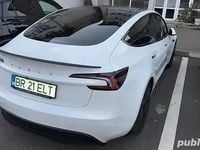 Second-hand Tesla Model 3 208 kW (283 CP) 2024 Berlinǎ