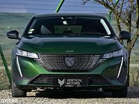 Second-hand Peugeot 308 GT 130 CP (95 kW) 2022 Culoareverde Berlinǎ