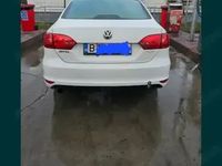 Second-hand VW Jetta 100 CP (73 kW) 2013 Berlinǎ