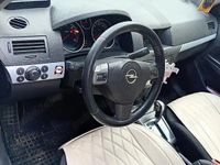 Second-hand Opel Astra 136 CP (100 kW) 2006 Break