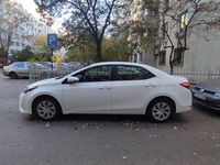 Second-hand Toyota Corolla Luna 132 CP (97 kW) 2015 Culoarealb Berlinǎ