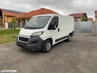 Second-hand Peugeot Boxer 130 CP (95 kW) 2018 Culoarealb Van