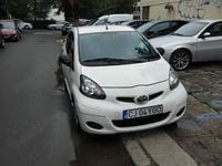 Second-hand Toyota Aygo 50 CP (36 kW) 2011 Hatchback
