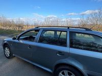 Second-hand Skoda Octavia Classic 90 CP (66 kW) 2003 Culoareargint Break
