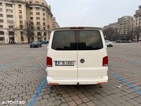 Second-hand VW Transporter Highline 150 CP (110 kW) 2018 Culoarealb Van