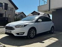 Second-hand Ford Focus Titanium 120 CP (88 kW) 2016 Culoarealb Hatchback