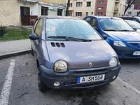 Second-hand Renault Twingo 56 CP (41 kW) 1997 Hatchback