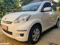 Second-hand Daihatsu Sirion 70 CP (51 kW) 2011 Alb Hatchback