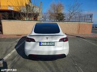 Second-hand Tesla Model Y 378 kW (514 CP) 2022 Culoarealb SUV