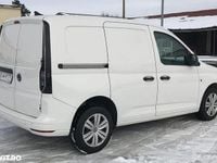 Second-hand VW Caddy 102 CP (75 kW) 2021 Culoarealb Monovolum