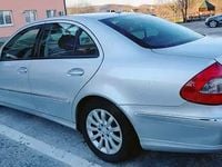 Second-hand Mercedes E200 Elegance 184 CP (135 kW) 2006 Argintiu Berlinǎ