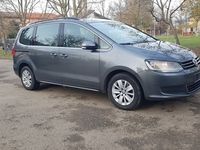 second-hand VW Sharan 2.0 tdi, 140 cp, an 2011, Navigatie, euro 5