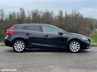 second-hand Volvo V40 CC D2 Summum