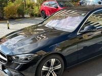 Second-hand Mercedes C220 Avantgarde 200 CP (147 kW) 2022 Culoarenegru Break