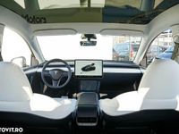 Second-hand Tesla Model Y 392 kW (534 CP) 2023 Culoarenegru SUV