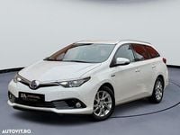 Second-hand Toyota Auris Hybrid Cool 136 CP (100 kW) 2016 Culoarealb Break