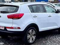 Second-hand Kia Sportage 136 CP (100 kW) 2015 Culoarealb SUV