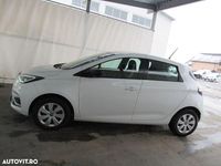 Second-hand Renault Zoe Life 79 kW (108 CP) 2020 Culoarealb Hatchback