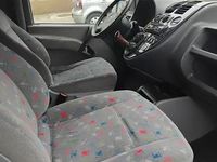 Second-hand Mercedes Vito 150 CP (110 kW) 2003 Van