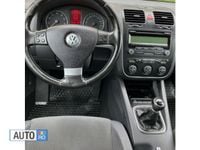 Second-hand VW Jetta 102 CP (75 kW) 2009 Gri Berlinǎ