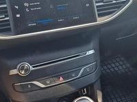 Second-hand Peugeot 308 130 CP (95 kW) 2019 Hatchback