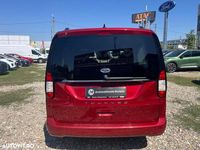 Second-hand Ford Tourneo Connect 121 CP (88 kW) 2024 Culoarerosu Monovolum