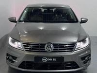 Second-hand VW Passat R-line 177 CP (130 kW) 2015 Maro Berlinǎ