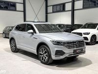 Second-hand VW Touareg Elegance 381 CP (280 kW) 2021 Argint SUV