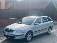 second-hand Skoda Octavia 1.6benzina fsi