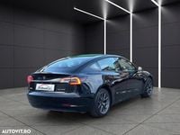 Second-hand Tesla Model 3 323 kW (440 CP) 2021 Culoarenegru Berlinǎ