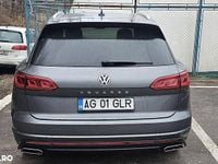 Second-hand VW Touareg R-line 231 CP (169 kW) 2020 Culoaregri SUV