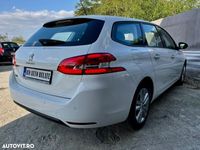 second-hand Peugeot 308 2018 · 163 400 km · 1 560 cm3 · Diesel