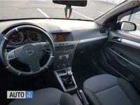 Second-hand Opel Astra 110 CP (80 kW) 2005 Gri Break