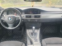 second-hand BMW 335 xi Facelift 3.0xi 306cp x-Drive Automat Padele volan