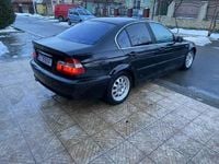 Second-hand BMW 318 125 CP (91 kW) 2002 Berlinǎ