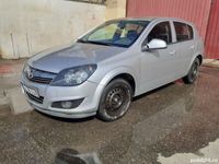 second-hand Opel Astra 2013 cu 104066 km