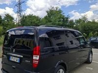 Second-hand Mercedes Viano 163 CP (119 kW) 2012 Culoarenegru Monovolum
