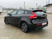 Second-hand Volvo V40 Plus 150 CP (110 kW) 2017 Culoarenegru Hatchback