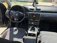 Second-hand VW Passat 140 CP (102 kW) 2014 Gri Berlinǎ